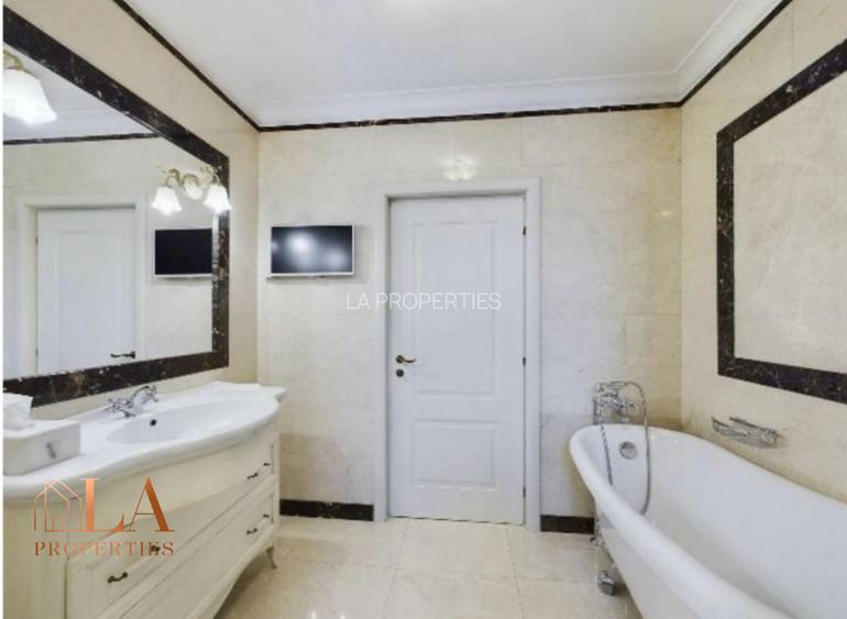 Vila 7 camere mobilata | Teren 1118mp | Piscina acoperita I Domnesti - 7