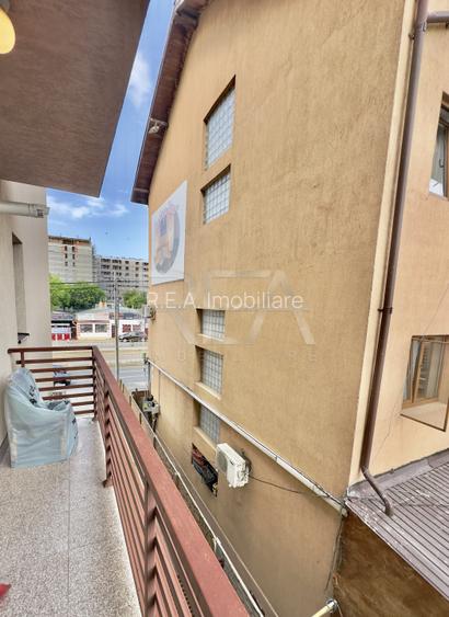 4 Camere Decomandat Mobilat Utilat Pod Constanta - 19