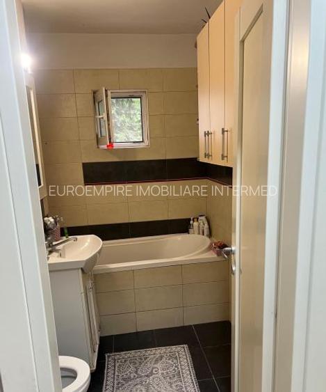 Apartament 4 camere, zona INEL II - 7