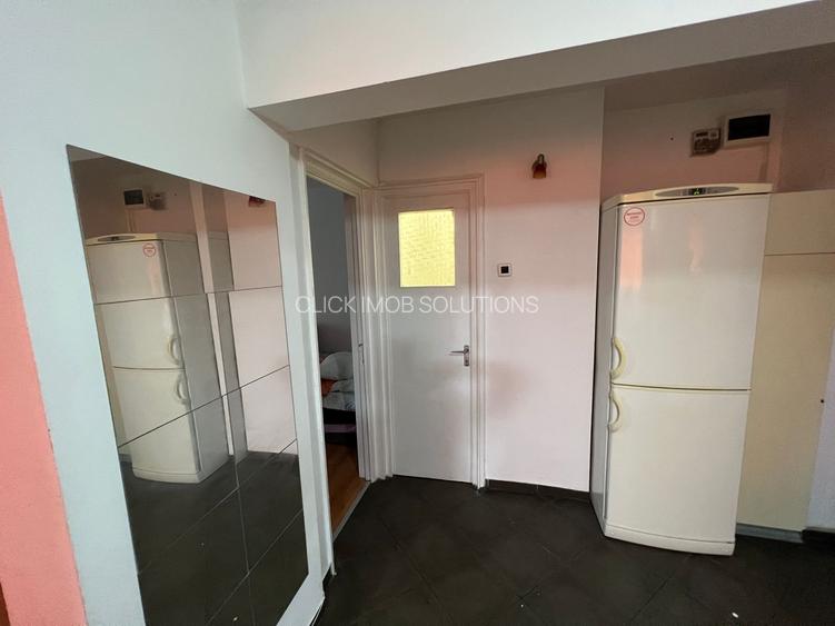 Romancierilor metrou - 13