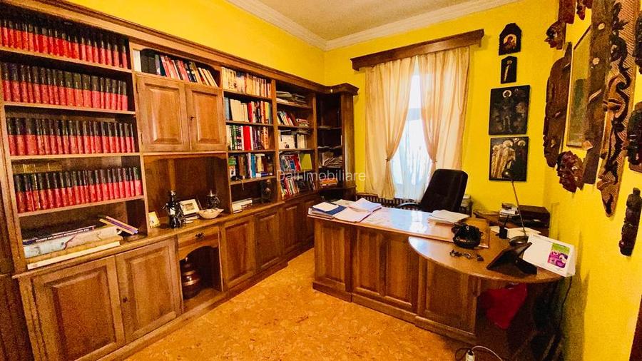 Casă de vânzare în centrul Hălchiu - 4