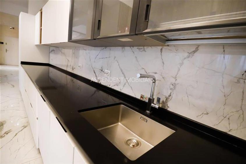 Penthouse Qualis Tractorul Brasov,terasa panoramica,3 balcoane,ales echipat - 24