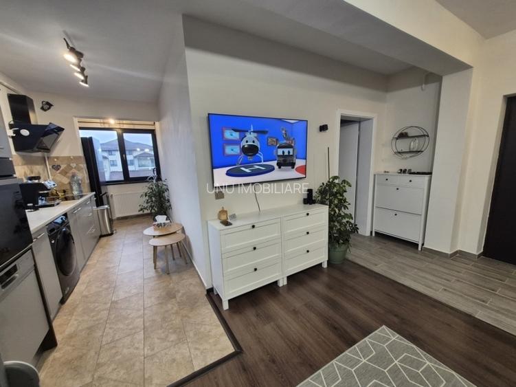 3 Camere 100mp Vedere Panoramica Moldova Mall - Popas Pacurari - Mobilat - Loc P - 12