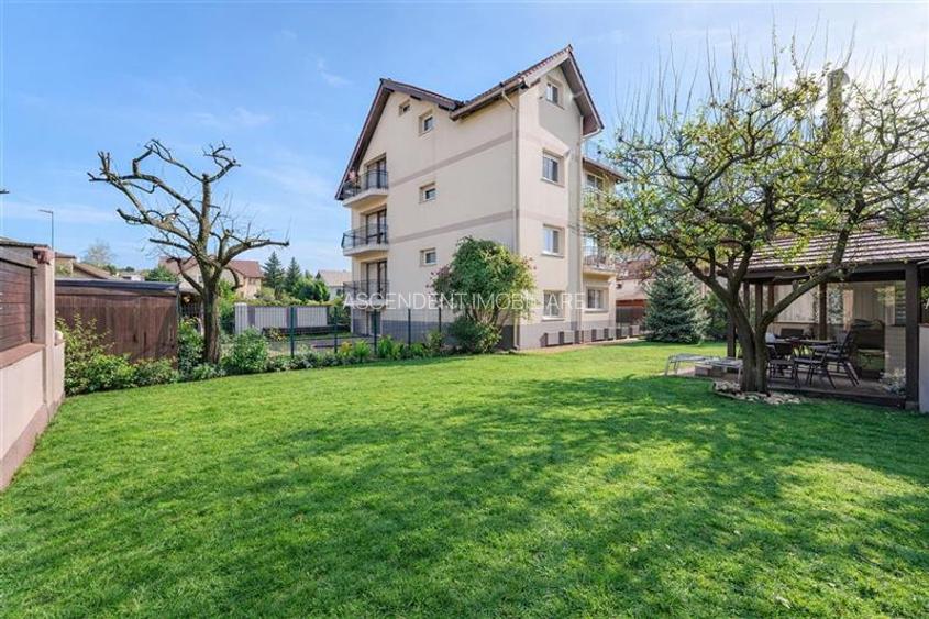 FILM! Resedinta cu identitate arhitecturala, 700mp teren, garaj 4X, Tractorul, B - 10