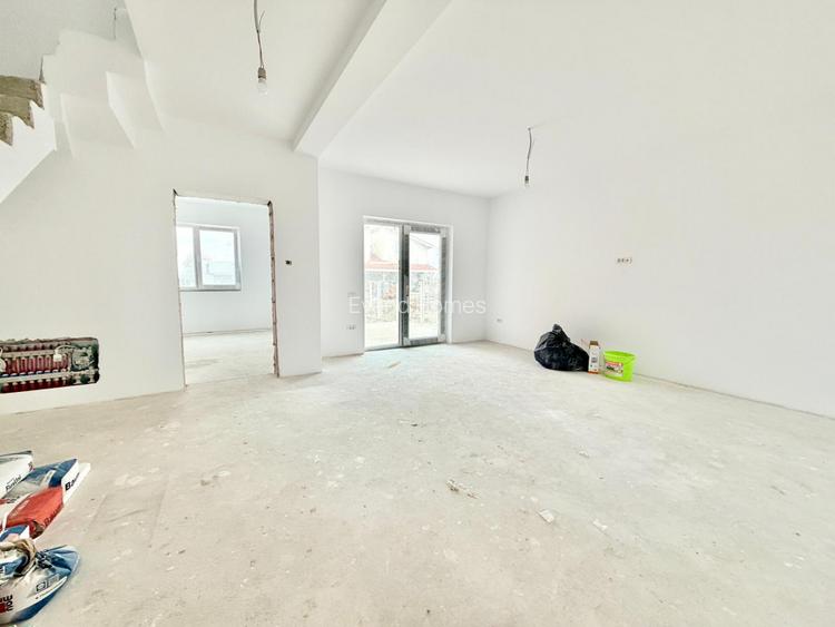 Duplex 4 camere - 94 mp utili - Toate utilitatile - Mosnita - Direct proprietar - 12