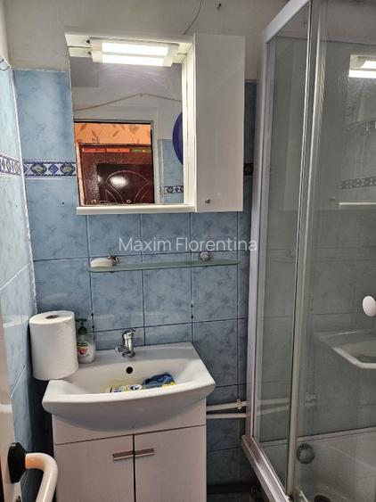 Garsoniera De Inchiriat - 4