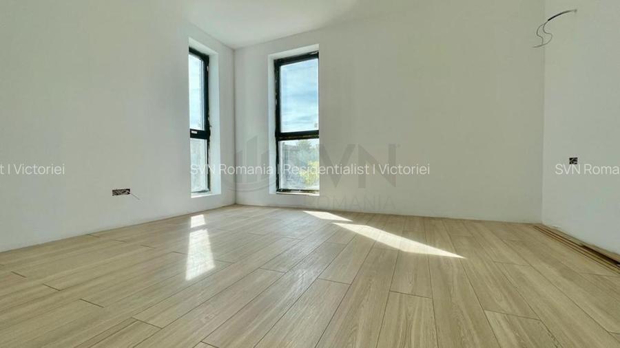 REV2002487 Casa superba 6 camere cu teren 350 mp - 11