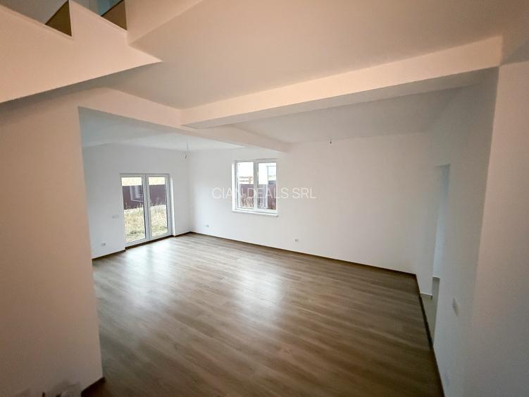 Duplex Sanpetru Toate Utilitatile 119 Utili 292 mp Teren - 11