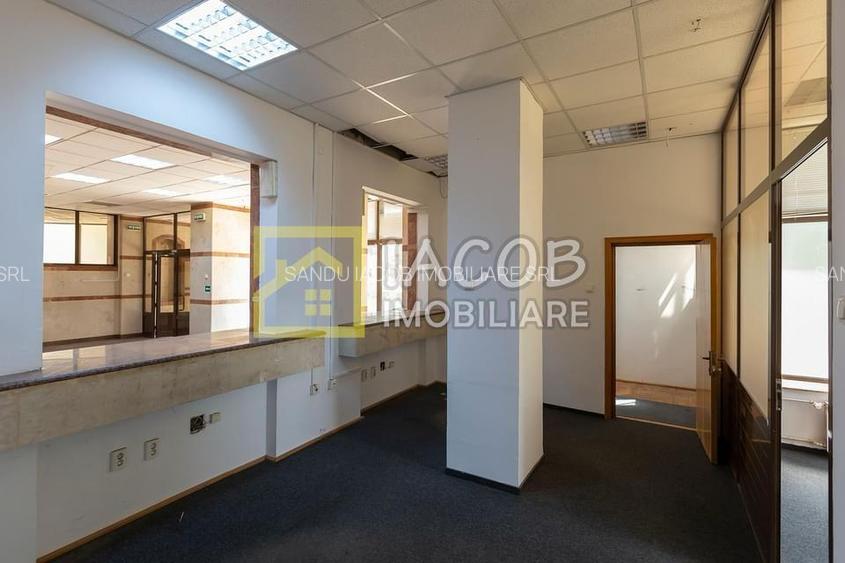 Spatiu comercial P+1, Buhusi, central, jud Bacau - 15