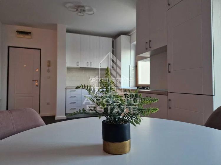 Apartament cu 3 camere, VOX-Torontalului, 2 Bai - 2