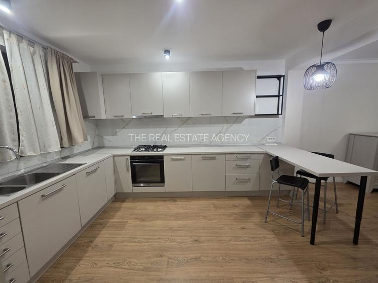Vilă 4 camere | Vis-a-vis Porsche Nord | Pipera | Curte 200 mp | Garaj - 5