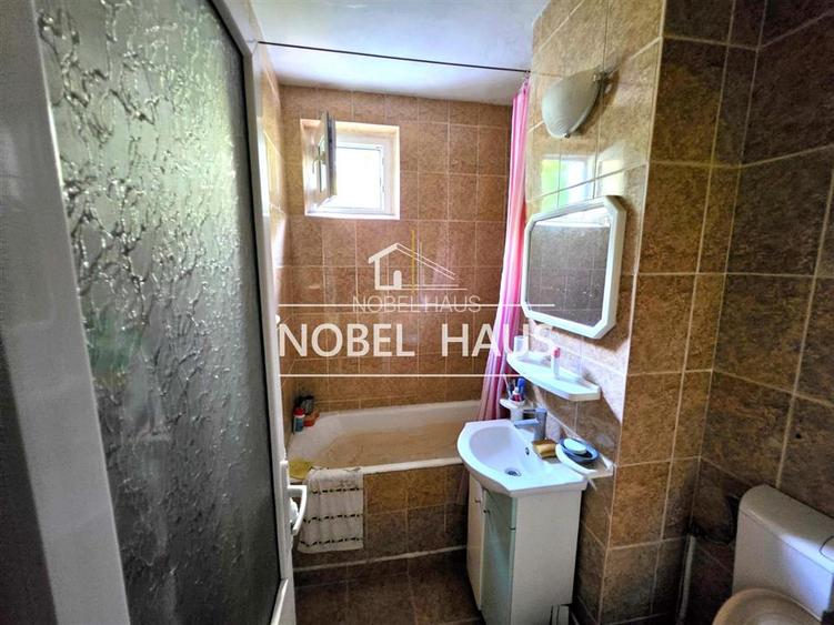 Apartament 3 camere, etajul 2, decomandat, zona Gradina, Barlad - 9