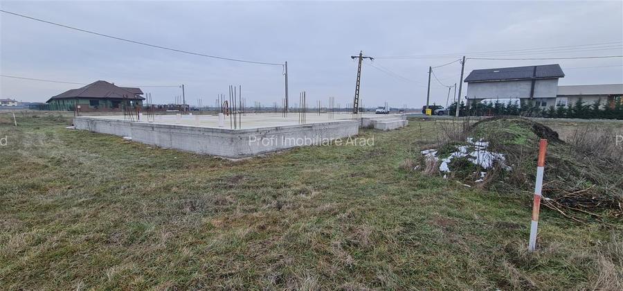 Teren -Fundatie pt. Casa noua Parter 228mp in constructie -Livada - 14