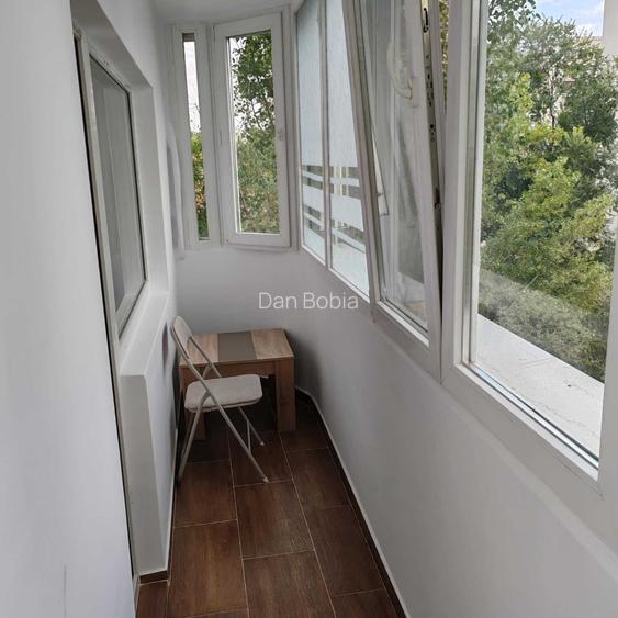 Garsoniera spatioasa 10 min M Costin Georgian DB1735 - 4