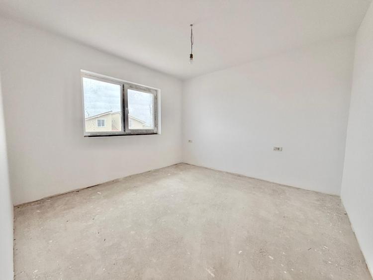 Duplex 4 Camere - 94 mp Utili - Ideal pentru Familie - Mosnita