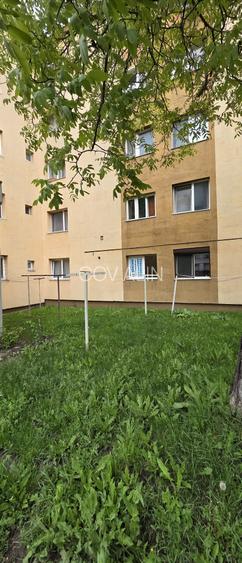 Garsoniera Centrul Civic, str. N. Titulescu, parter, beci, libera! - 3