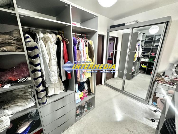 Apartament cu 3 camere decomandat de vanzare ultracentral  mobilat - 12