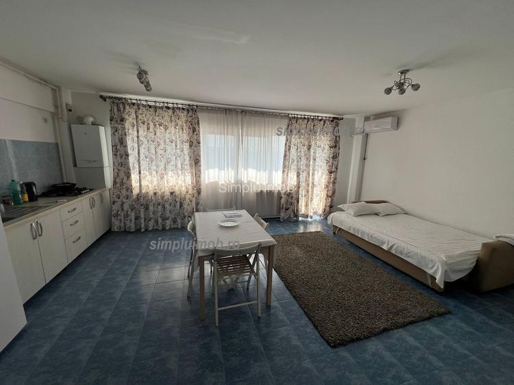Renovat Apartament Spatios Cu Centrala Proprie - 2