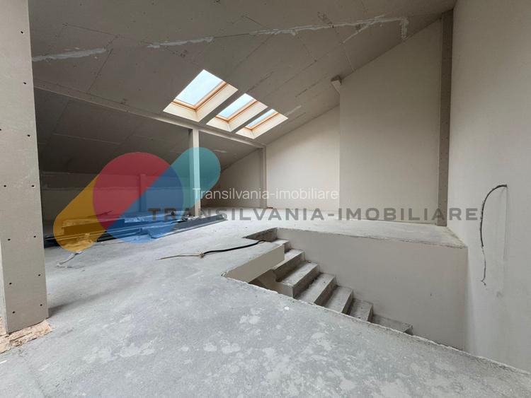 Casa tip duplex, zona strazii Campului - 14