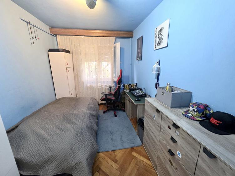 Oportunitate! Apartament 4 camere - Cetatii - 60 mp - Potențial excelent! - 3