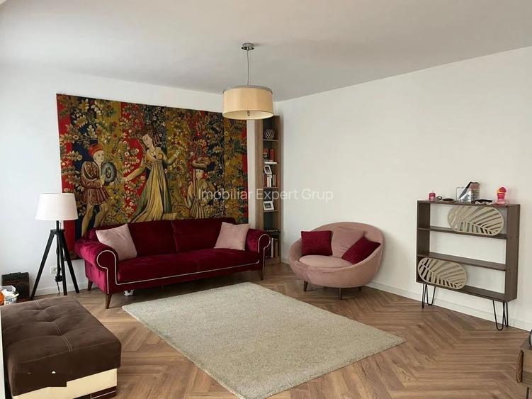 Polona, vila S+P+1+M - 2