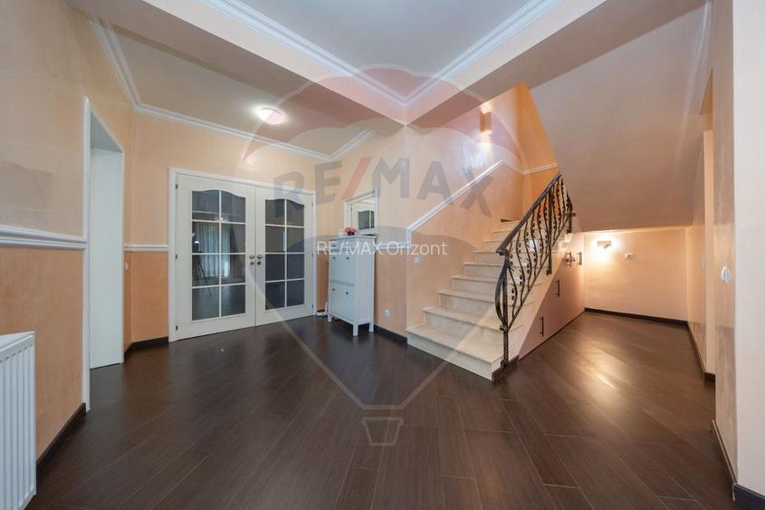 Casă  superba complet utilata teren 660mp - 40