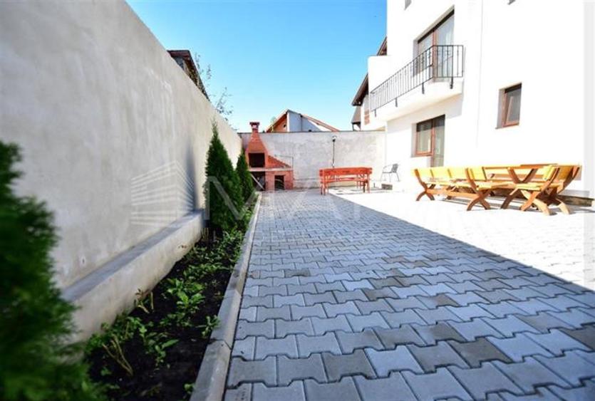 Vila cu 4 apartamente si o mansarda Tineretului