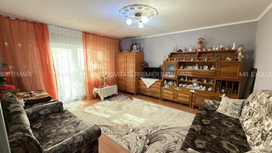 Apartament Decomandat 4 camere MV1, Etaj 1 - Str. Liszt Ferenc - Carei - 2