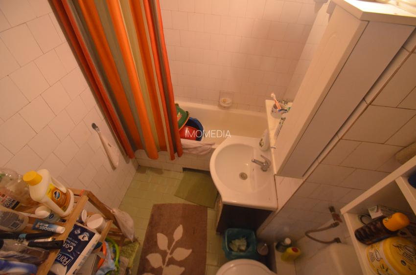 Apartament decomandat cu 2 bai - 11