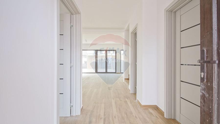 Casă Tip Duplex,  Săcele - 9