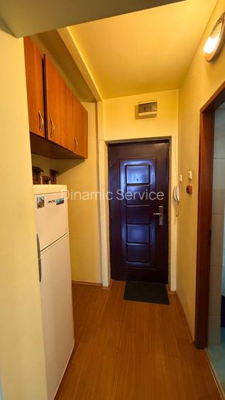 DRISTOR(METROU)-STRADAL-etajul 3-MOBILAT+UTILAT-370euro - 2