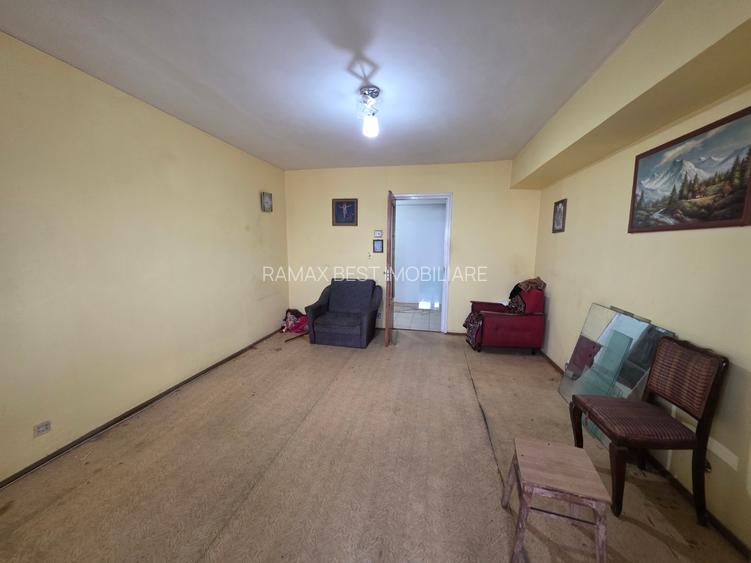 Berceni, pe B-ul Obregia, stradal, bloc reabilitat, pasajul Europa Unita - 5