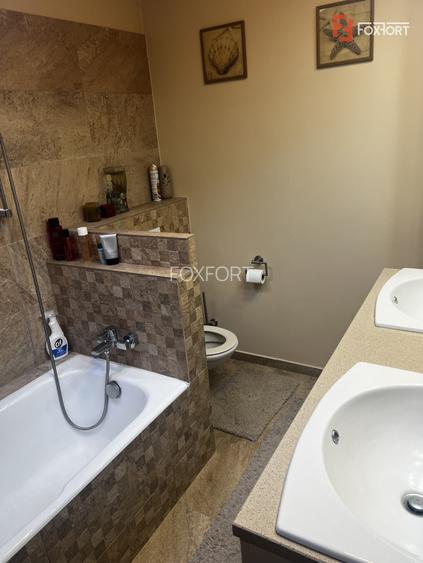Casa individuala cu 4 camere de vanzare in zona Girocului - 29