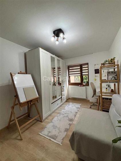 Apartament cu 3 camere Zona Ultracentrala - 3