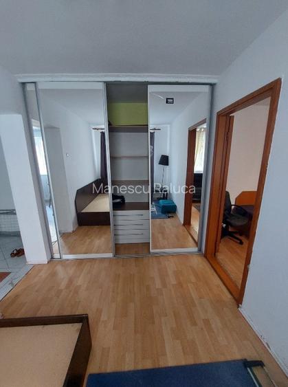 Proprietar, vând apartament cu doua camere în zona Vitan Mall, preț 63.000 euro - 4