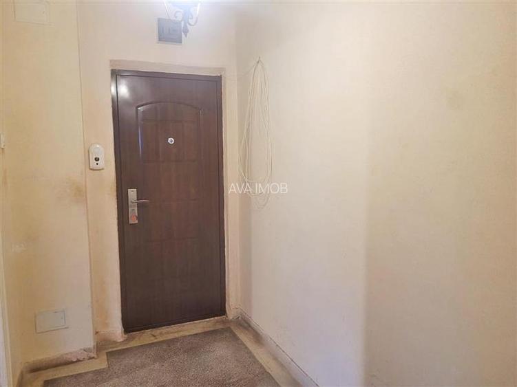 Apartament 2 camere semidecomandat, zona Orizont - 8