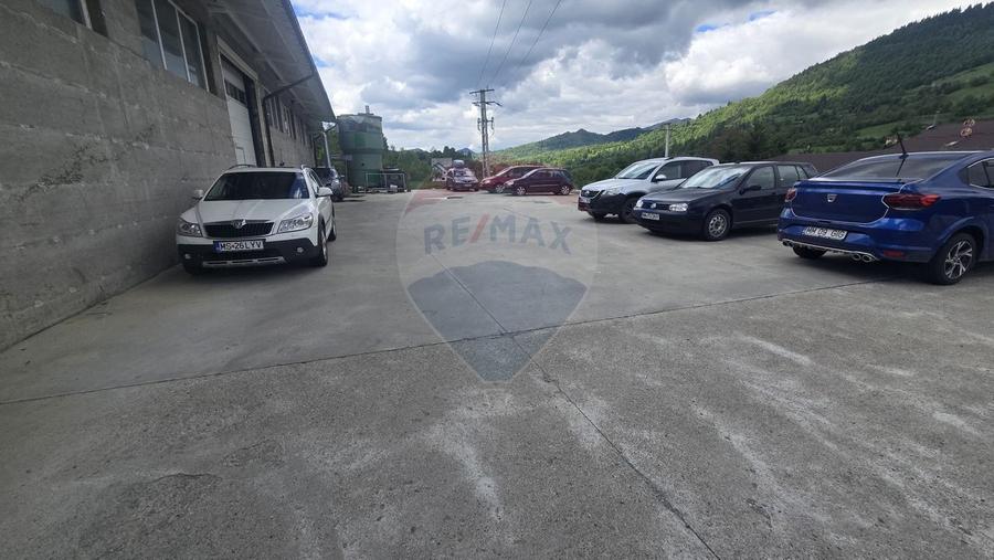 Hala de productie 540mp de închiriat în Borsa pe DN 18 spre Complex