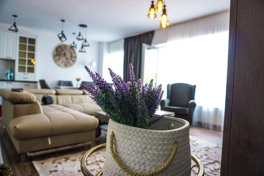Apartament Modern De Inchiriat | 70Mp | 14 Mp Balcon | Parcare Subterana | AC
