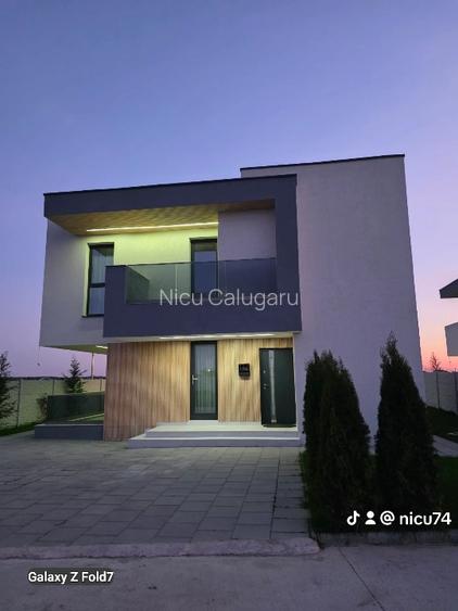 Complex De Case Individuale LUX RESIDENCE  - 3