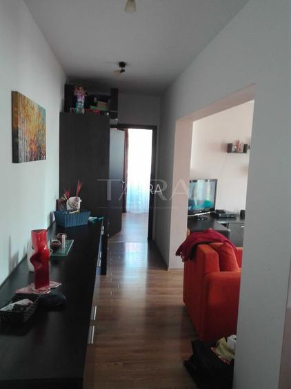 Apartament cu 2 camere de vânzare, Floresti - 2