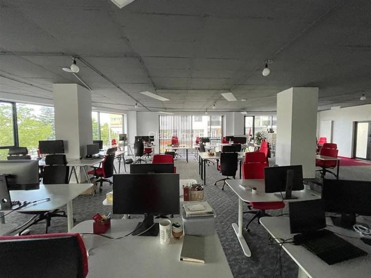 Inchiriere 270 mp spatiu comercial, clinica showroom, birouri, locatie de except - 4