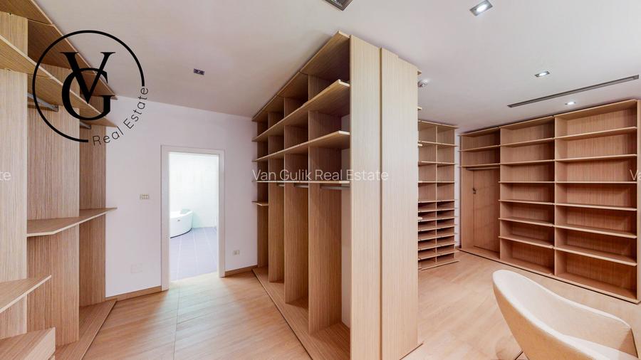 Vila unica in  Statiunea Mamaia- vedere la mare si lac - 15