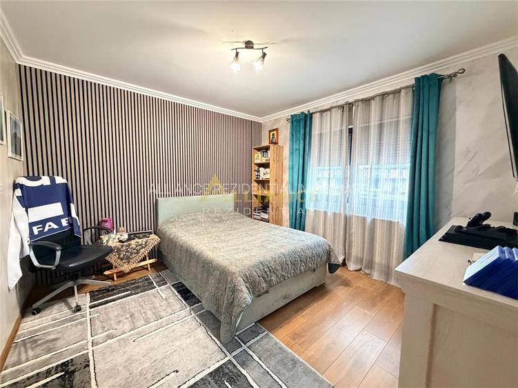 Casa Individuala - 4 camere - 2 bai - 575mp teren - 14
