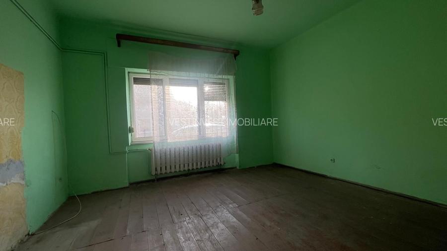 CASA ULTRACENTRALA SALONTA - 5