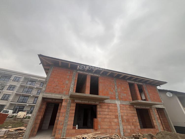 Duplexuri de Vanzare 112 Mp Utili I Suceava/Ipotesti I 150.000Euro - 2