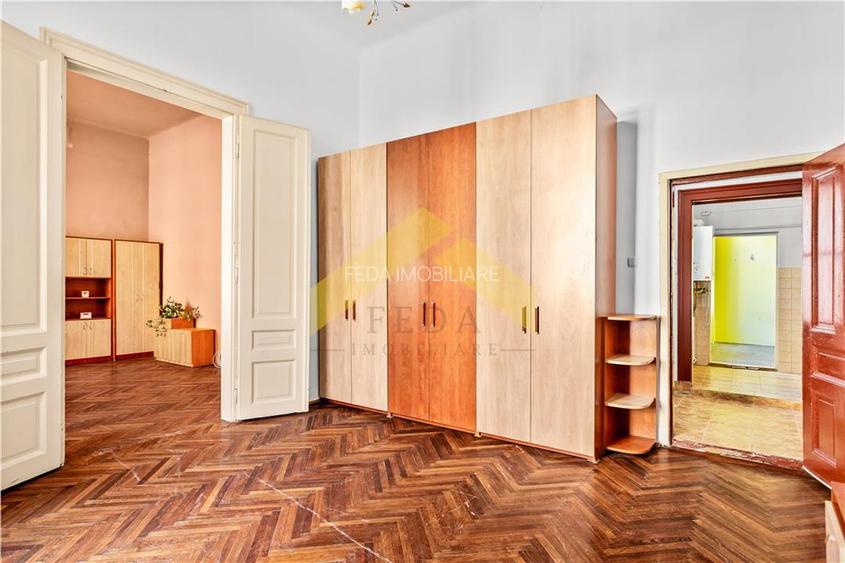 Apartament ultracentral cu 3 camere si centrala proprie - 13