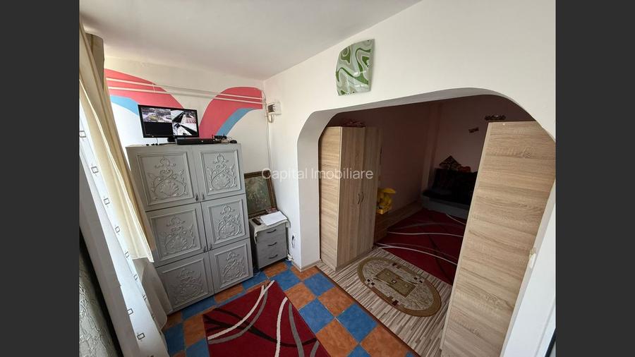 Casă decomandată 3 camere + grădină 450 m², zonă liniștită Galați  - 15