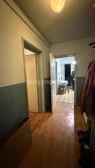 Apartament  cu 2 camere decomandate, zona Interservisan - 6