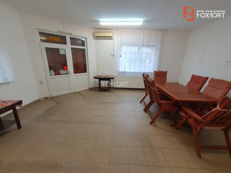 Oportunitate de investitie: 2 case total 8 camere si SAD - Freidorf - 23