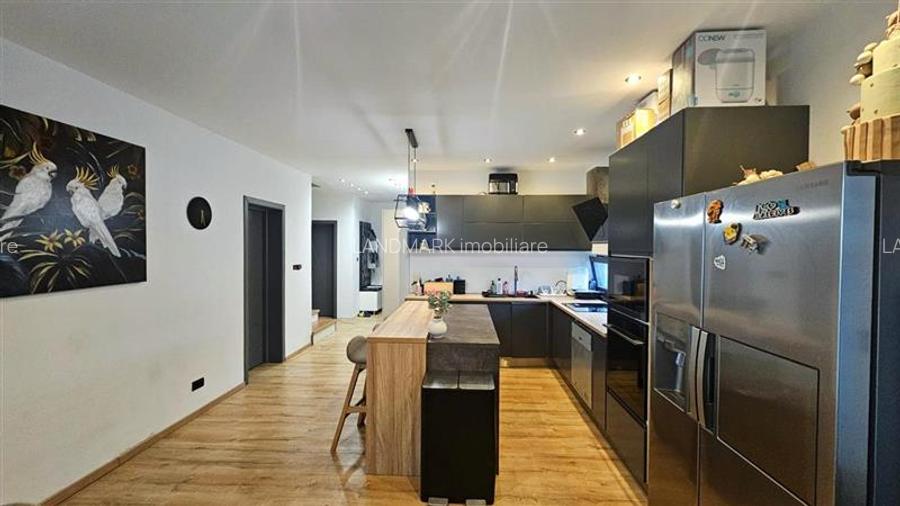 DUPLEX spatios mobilat cu garaj Dumbravita intre Ion Creanga si Mures - 2